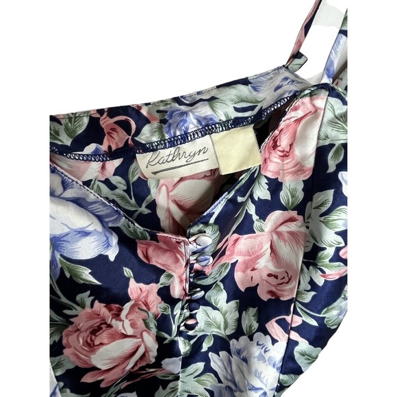 Kathryn 80s Vintage Navy Floral Camisole & Tap Shorts Lingerie Set Small - Picture 2 of 9